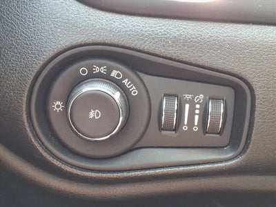 2020 Jeep Renegade Latitude FWD
